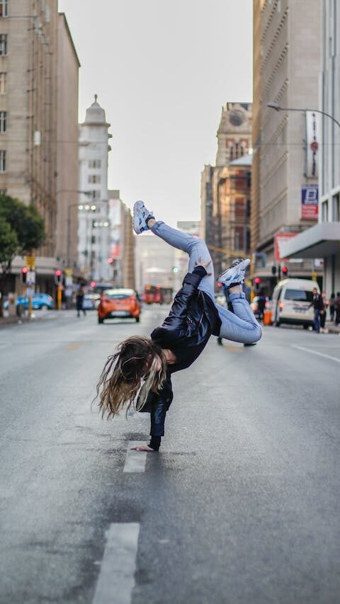 Cómo se les llama a los bailarines de hip hop